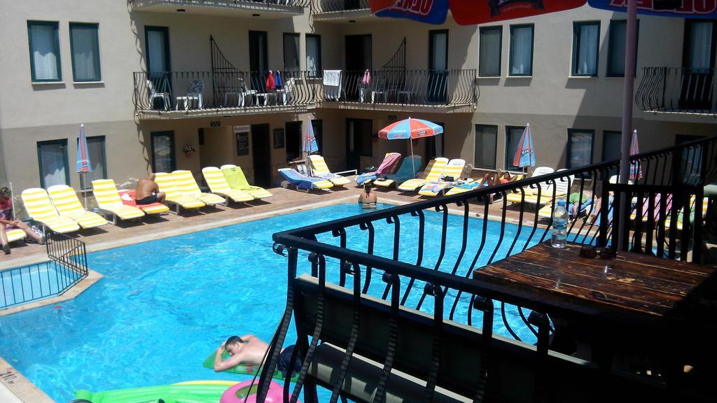 Poppy Apartments Fethiye Ruang foto